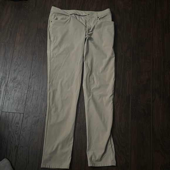 ABC Classic-Fit Pant 34